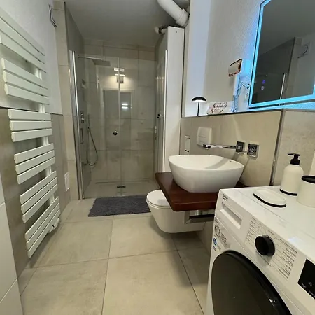 Duesseldorf-krefeld Messe Luxury * קרפלד